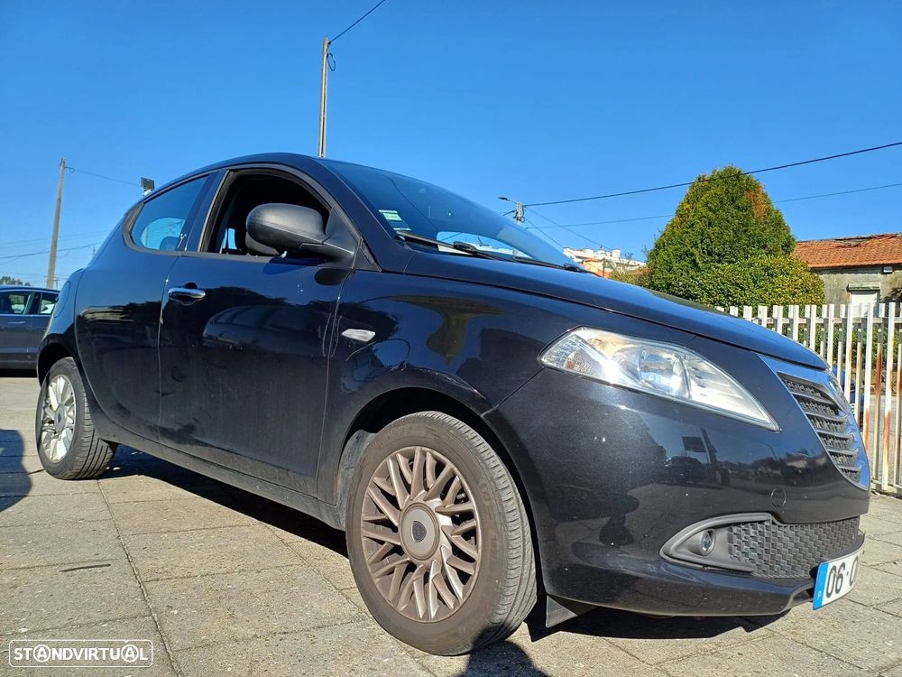 Lancia Ypsilon 1.2 S&S Fashion - 3