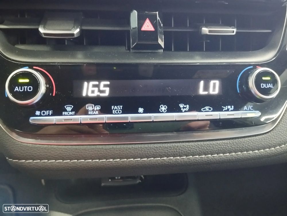 Toyota Corolla Touring Sports 1.8 Hybrid Comfort - 29