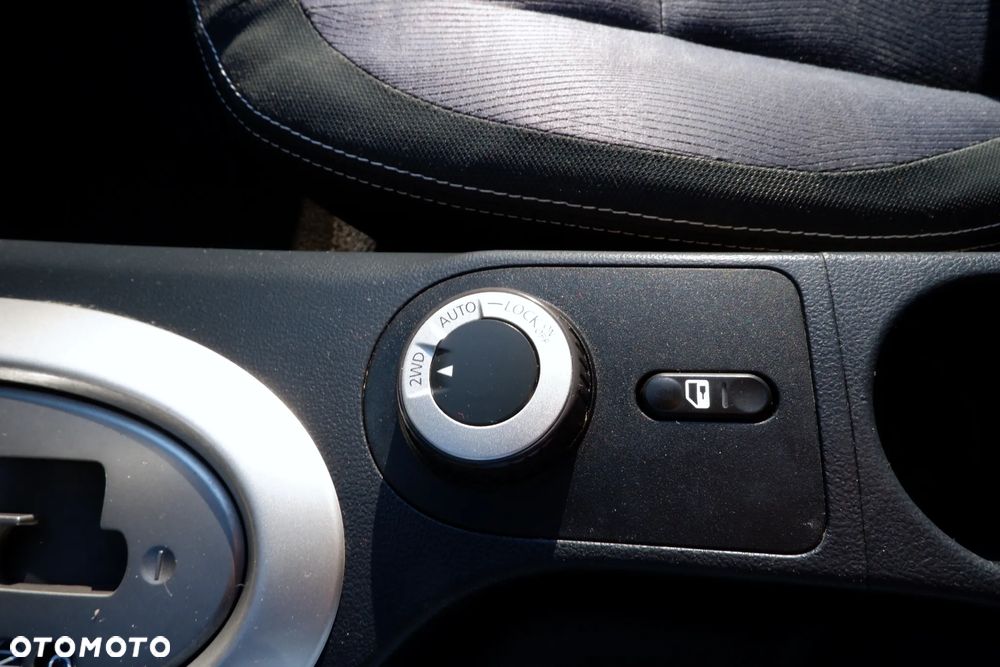 Nissan Qashqai+2 2.0 dCi 4x4 Tekna EU5 - 23