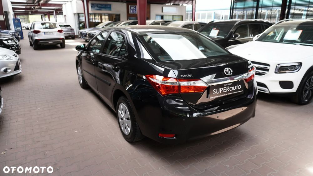 Toyota Corolla 1.6 Active - 13