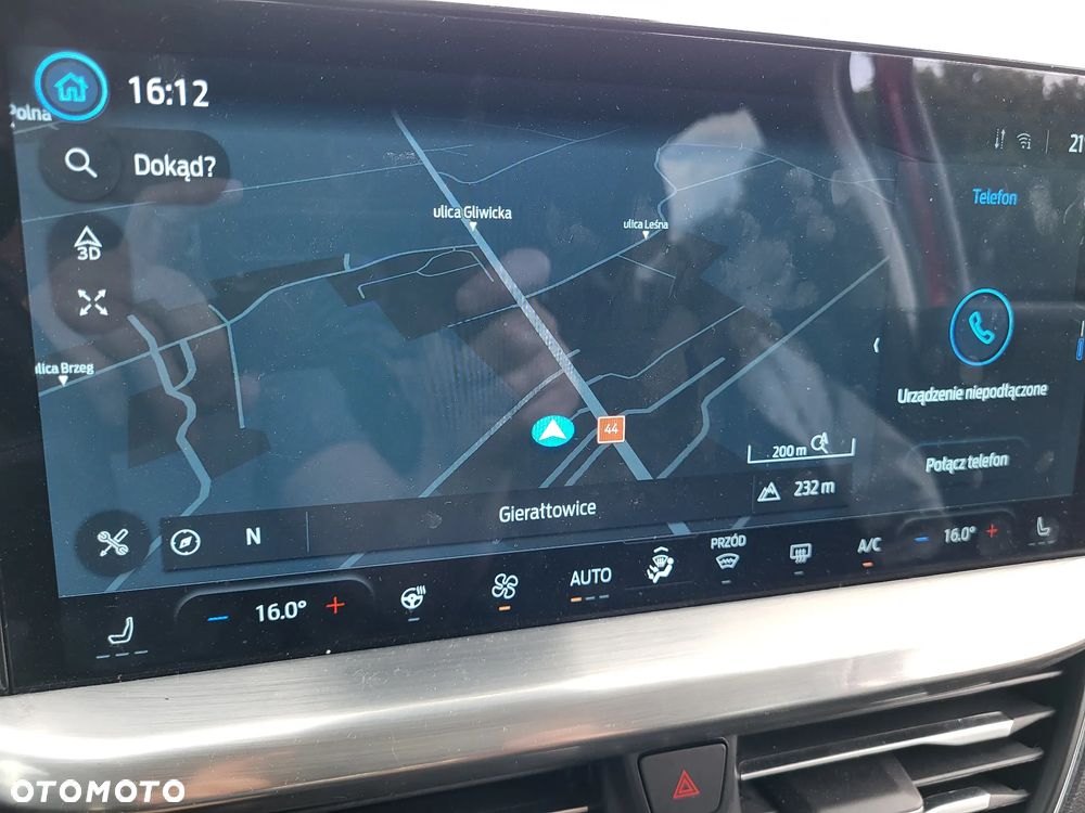 Ford Focus 1.0 EcoBoost Hybrid TITANIUM - 16