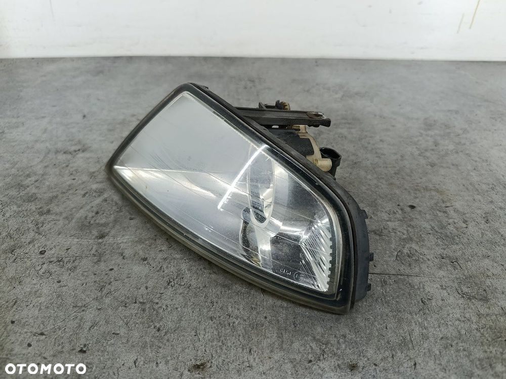 HALOGEN PRAWY PRZÓD FORD MONDEO MK3 3S71-15K201-AE  0305068002 - 3