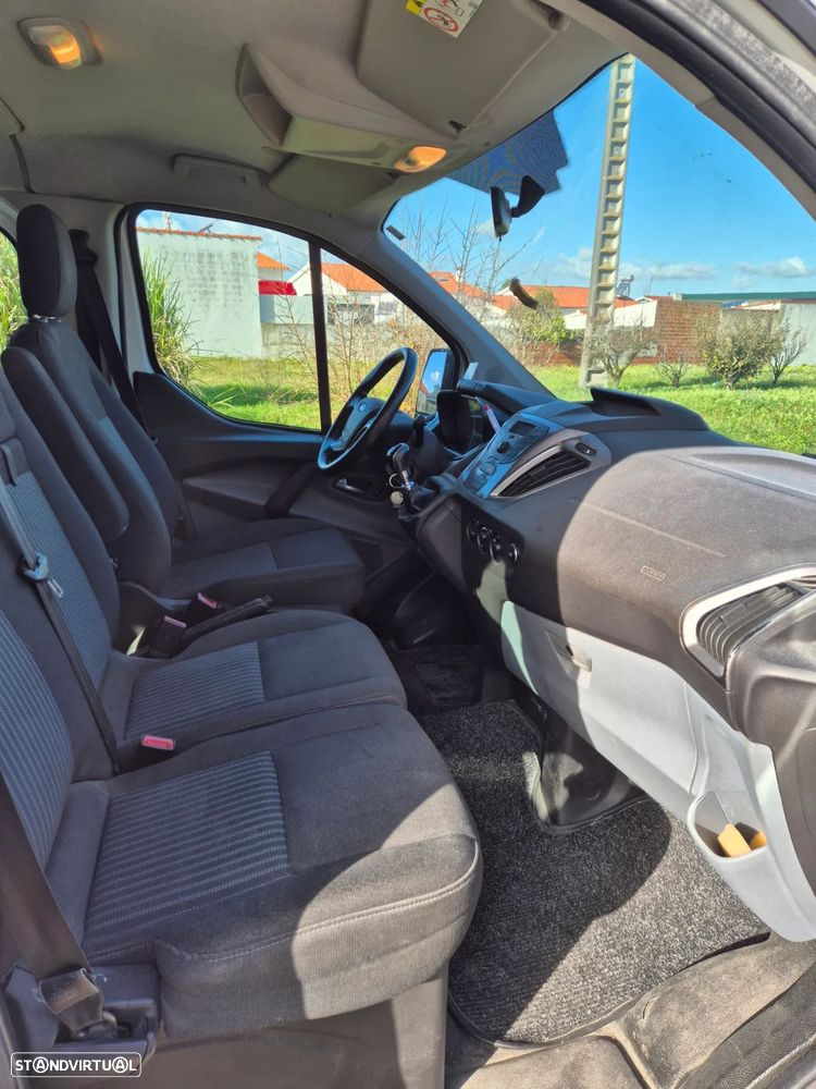 Ford Transit - 8