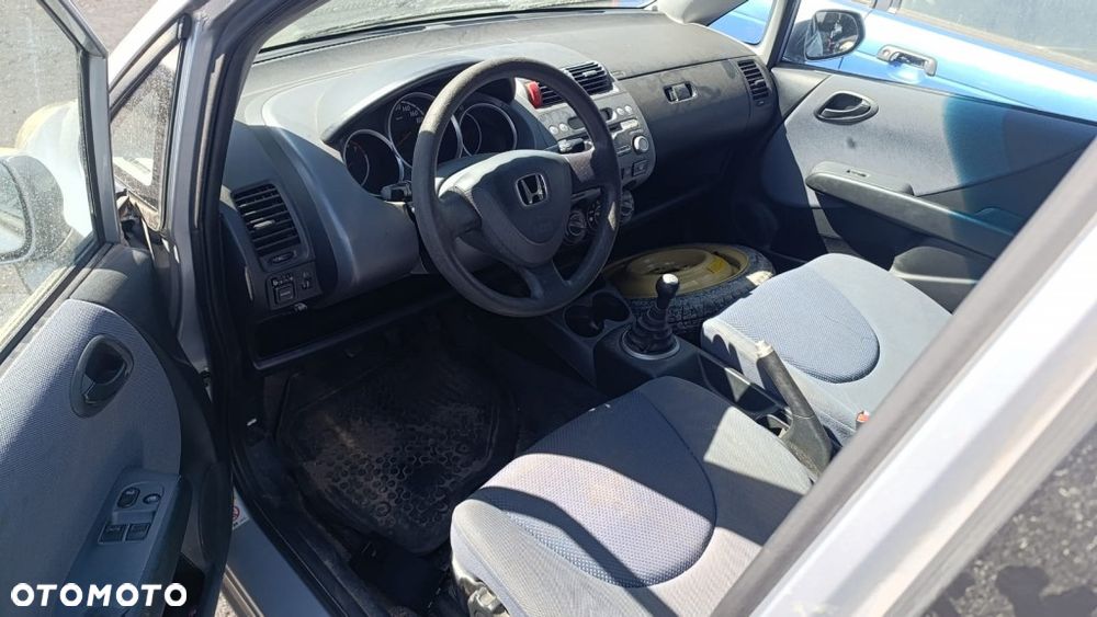 36133 Honda jazz 2 model od 02-04 silnik 1.3 L13A1 83 km lakier NH623M - 9