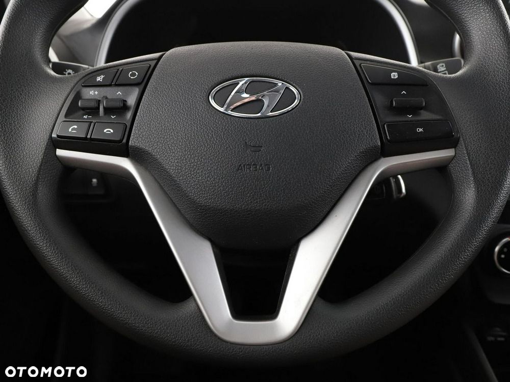 Hyundai Tucson 1.6 GDi 2WD Pure - 22