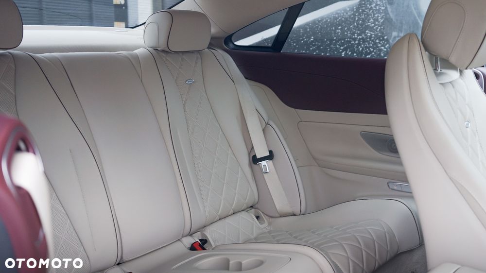 Mercedes-Benz Klasa E - 34