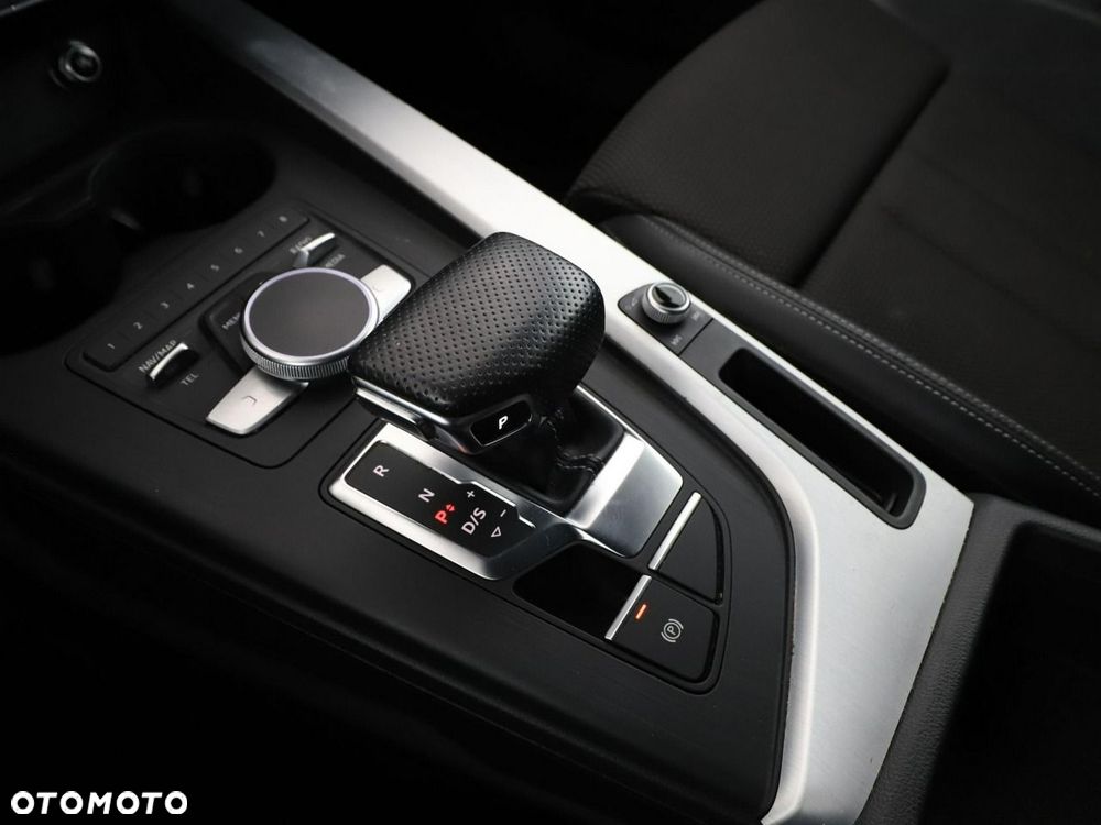 Audi A5 Sportback 35 TFSI S tronic S line - 29