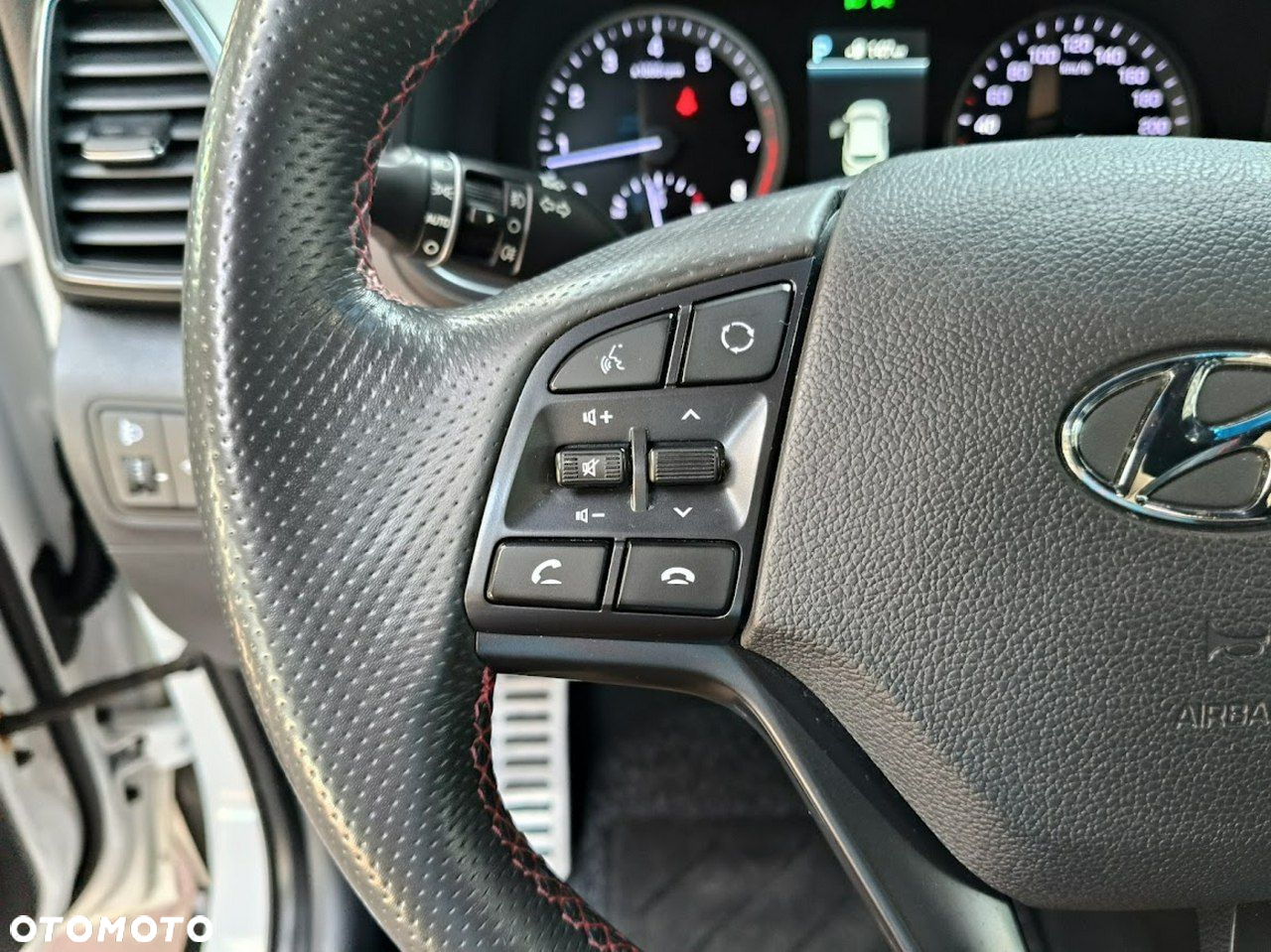Hyundai Tucson 1.6 T-GDi N Line 4WD DCT - 24