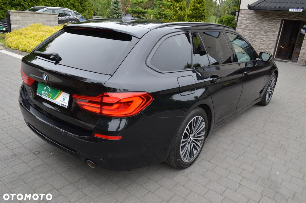 BMW Seria 5 520d xDrive Sport Line sport - 7