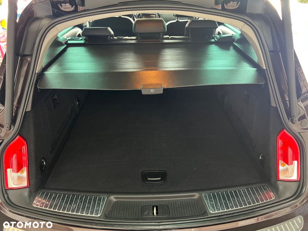 Opel Insignia - 28