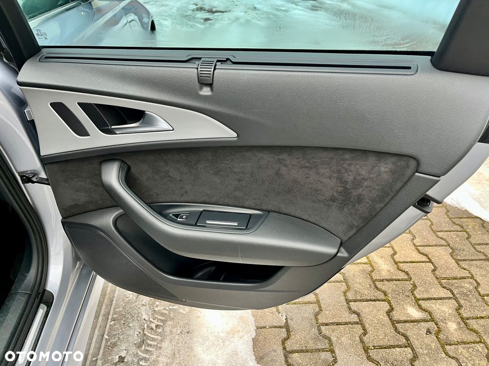 Audi A6 Avant 2.0 TDI Ultra S tronic - 23