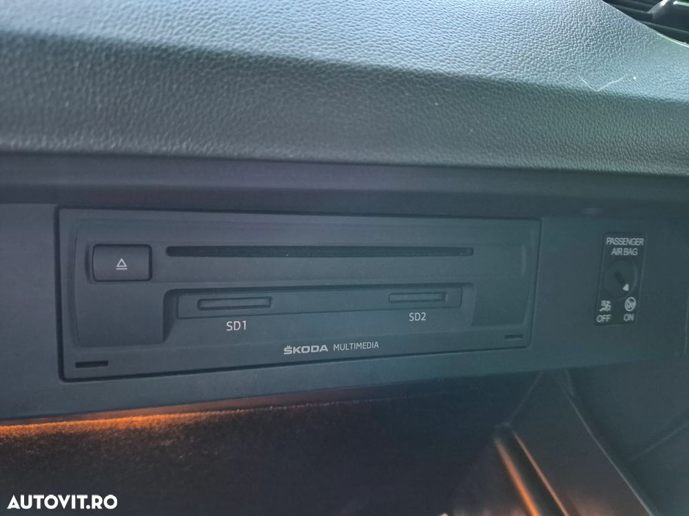 Skoda Octavia 1.6 TDI Green tec DSG Elegance - 17