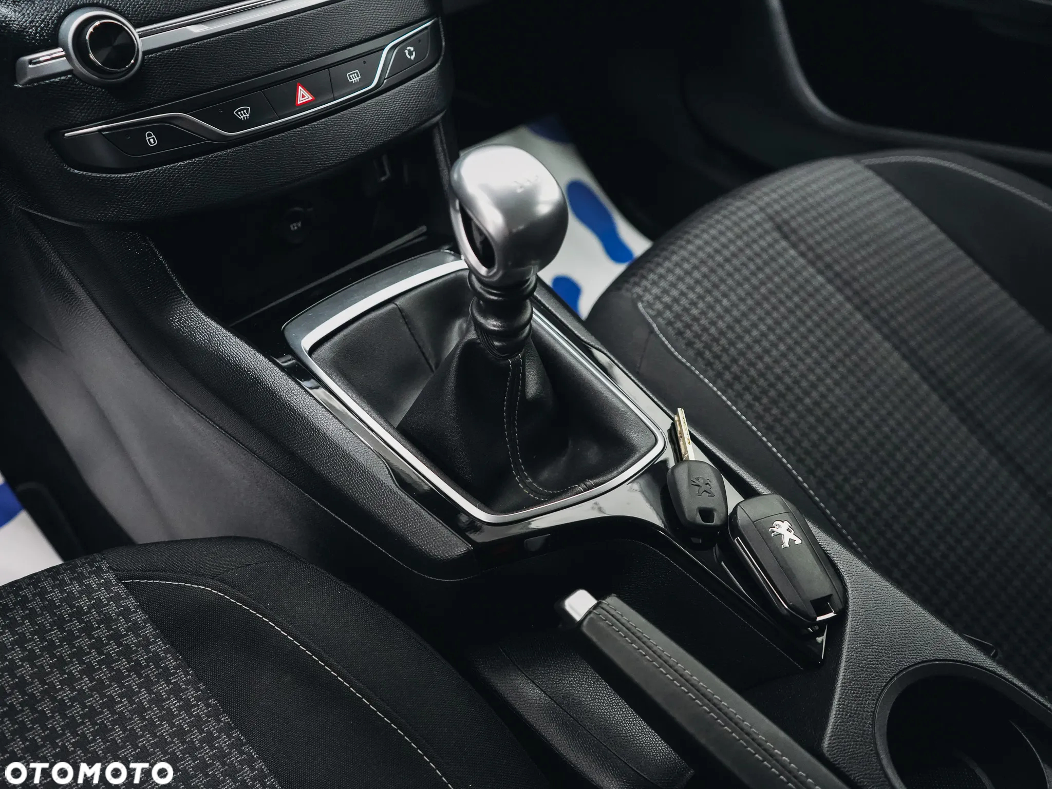 Peugeot 308 1.2 PureTech Active S&S - 22