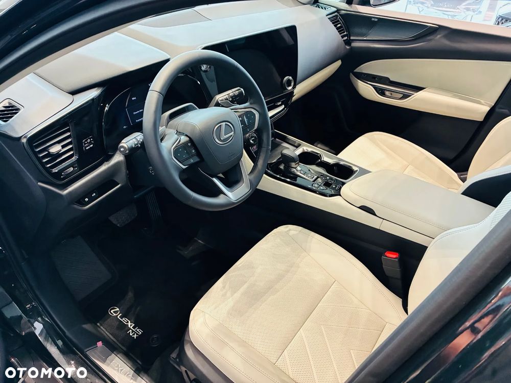 Lexus NX 350h Omotenashi AWD - 11