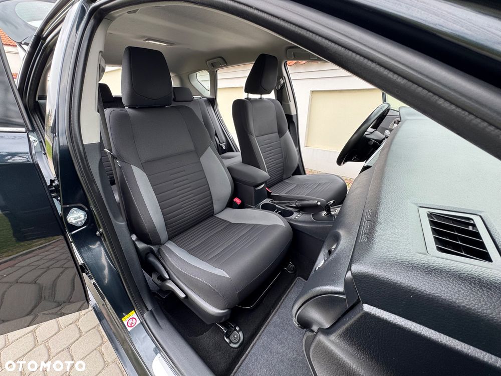 Toyota Auris - 24