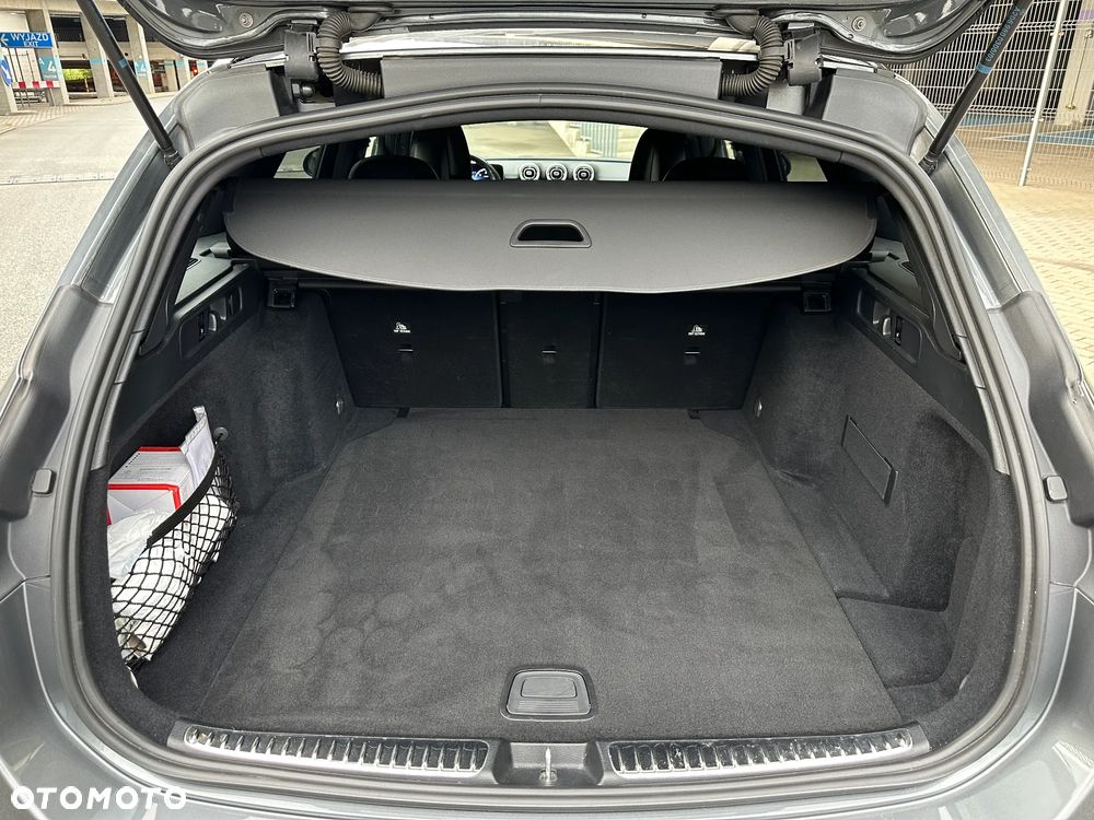 Mercedes-Benz Klasa C 220 d T 9G-TRONIC AMG Line - 40