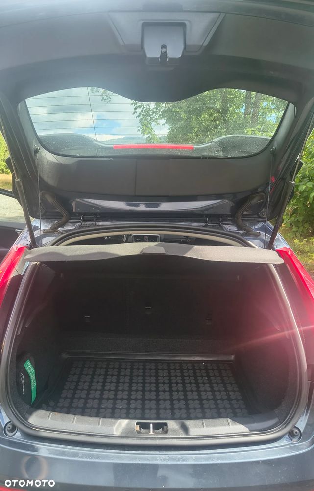 Volvo V40 D2 Drive-E Kinetic - 12