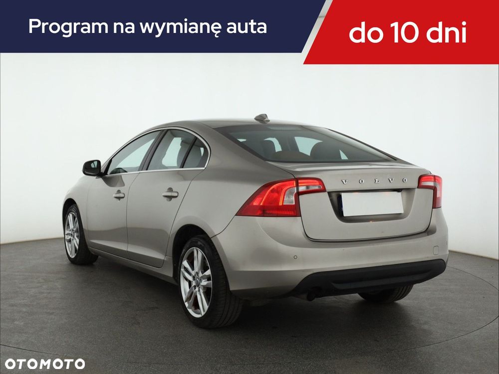 Volvo S60 - 6