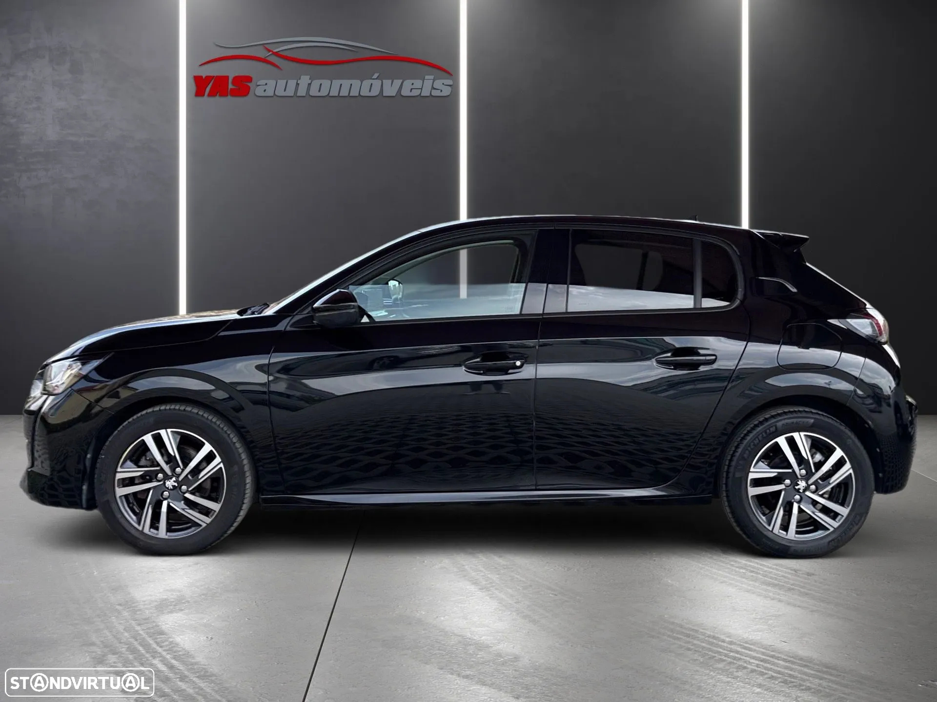 Peugeot 208 1.2 PureTech Allure Pack - 14