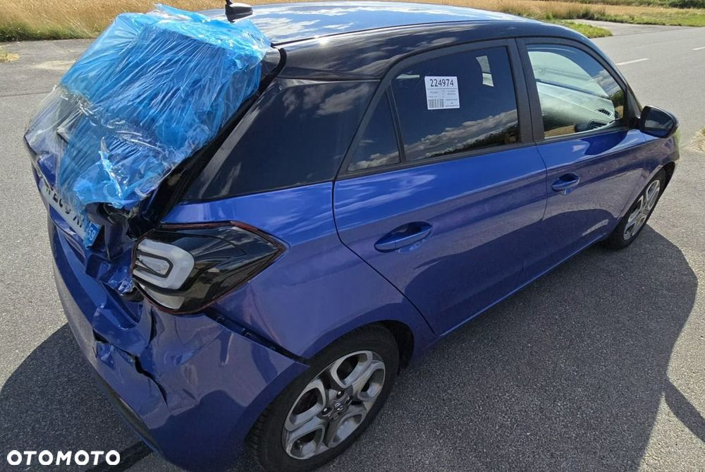 Hyundai i20 - 25