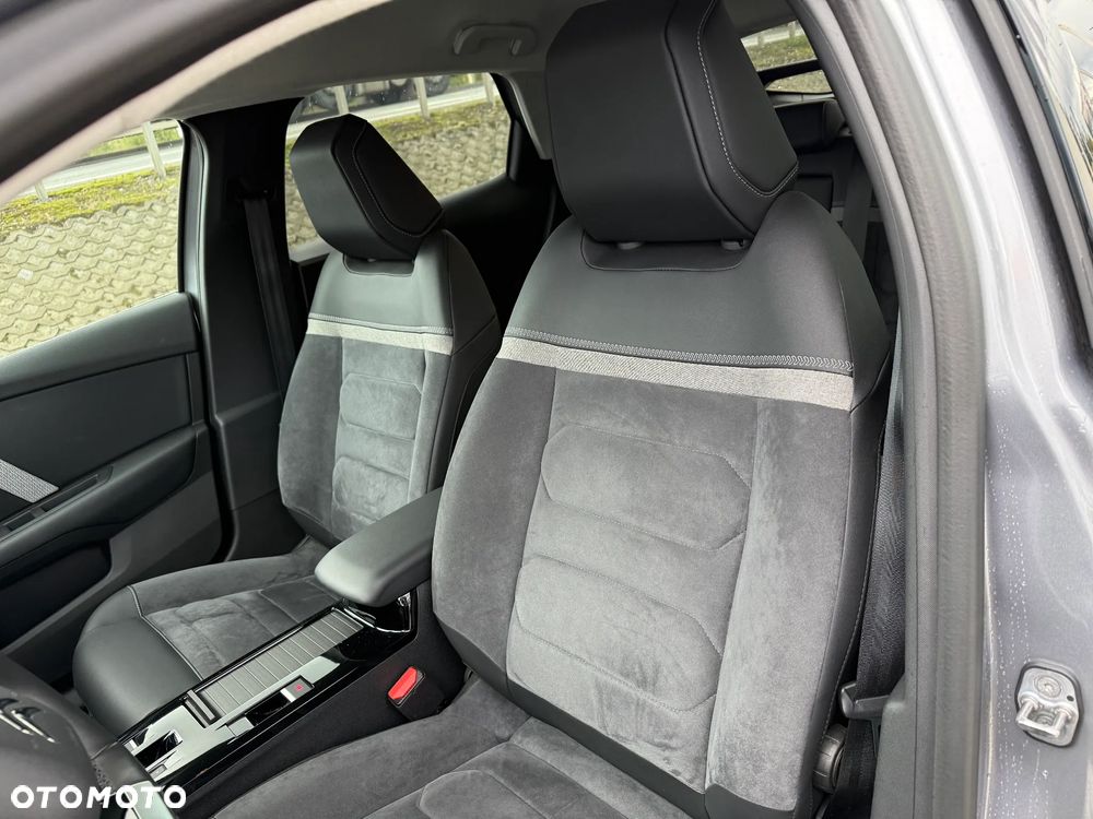 Citroën C4 1.2 PureTech Max S&S EAT8 - 14