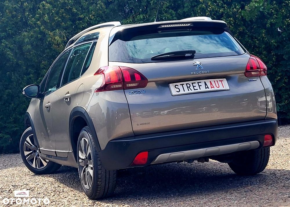 Peugeot 2008 - 17