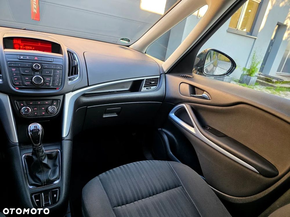 Opel Zafira 1.4 T Enjoy - 14