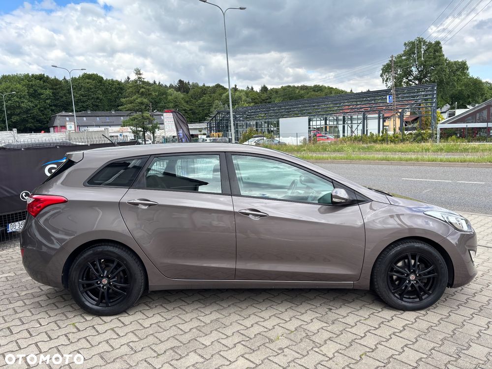 Hyundai i30 1.4 CRDi Style - 8