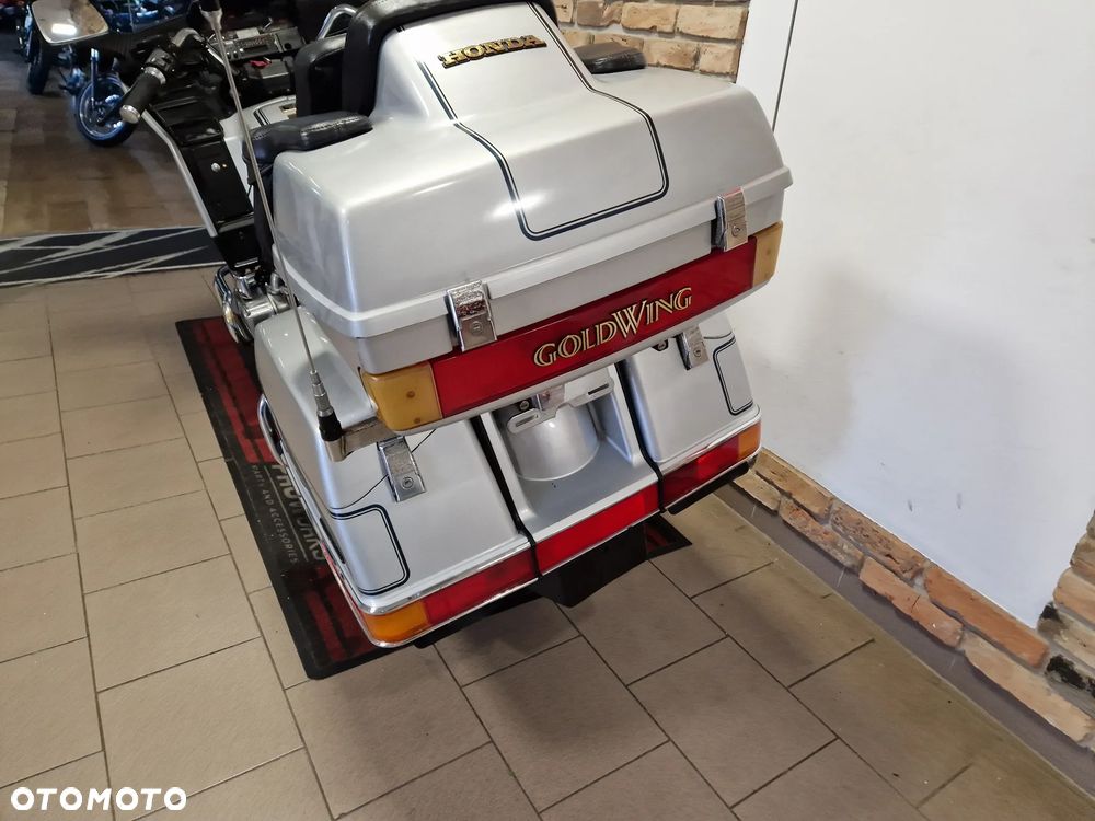 Honda GL - 19