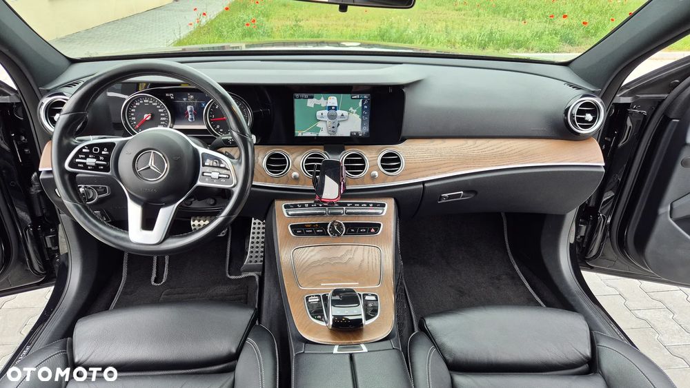 Mercedes-Benz Klasa E 200 d 9G-TRONIC AMG Line - 10