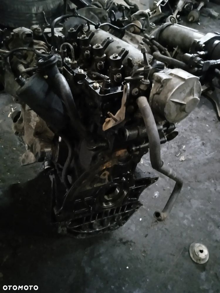 SILNIK 1.9 88KW 120 KM TRAFIC VIVARO PRIMASTER 01-06 - 2