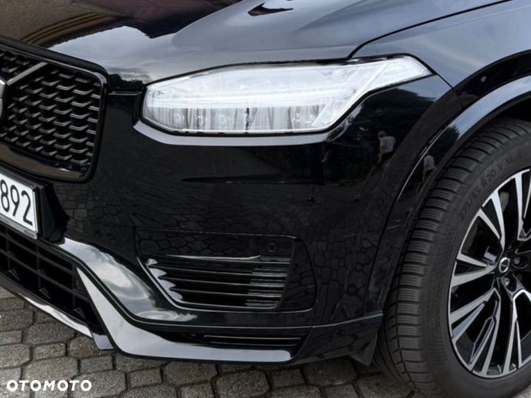 Volvo XC 90 T8 AWD Plug-In Hybrid Plus Dark 7os - 31