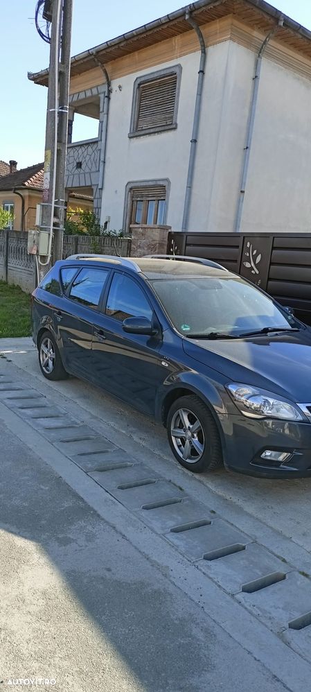 Kia Ceed 1.6 GSL Style - 1