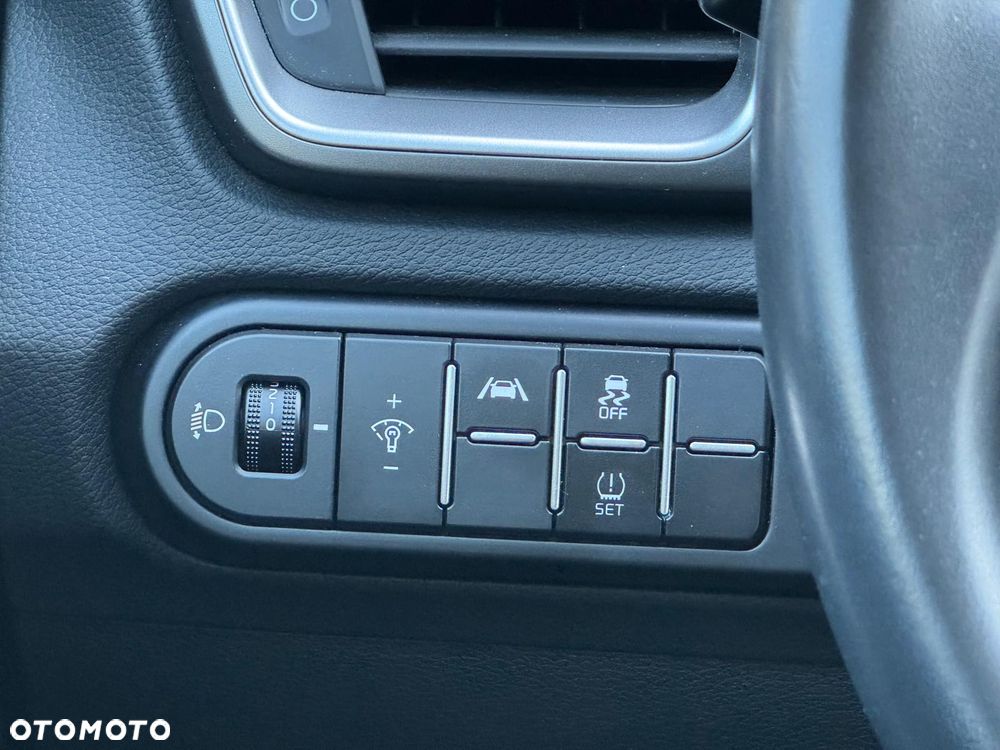 Kia Ceed 1.5 T-GDI M DCT - 21