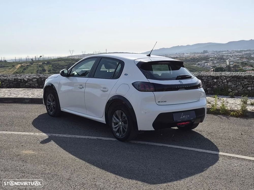 Peugeot e-208 50 kWh Active Pack - 8