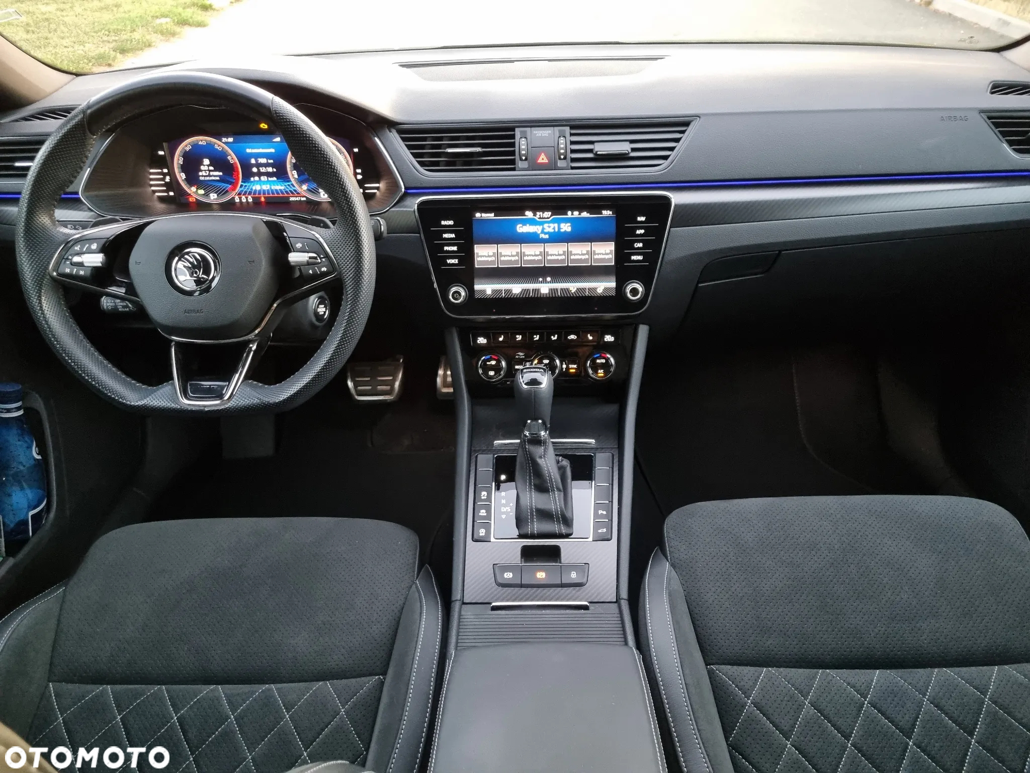 Skoda Superb 2.0 TSI Sportline DSG - 18