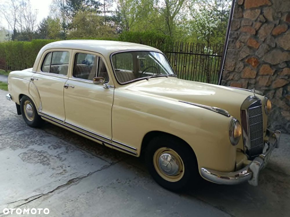 Mercedes-Benz Inny - 1