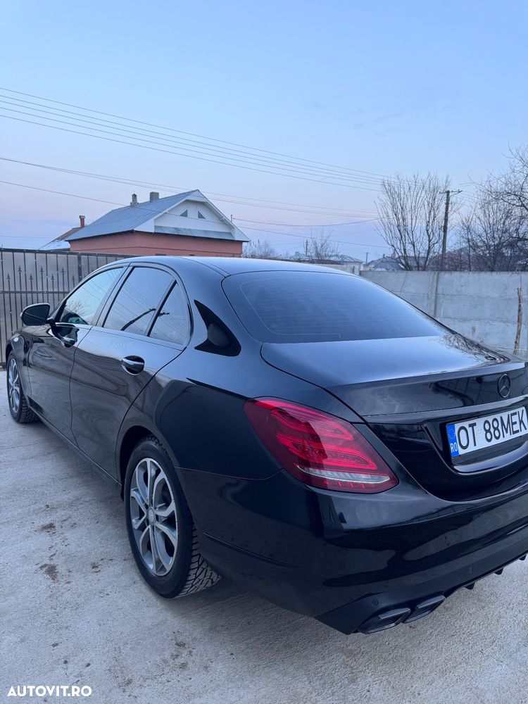 Mercedes-Benz C 220 d 4MATIC Aut. - 3