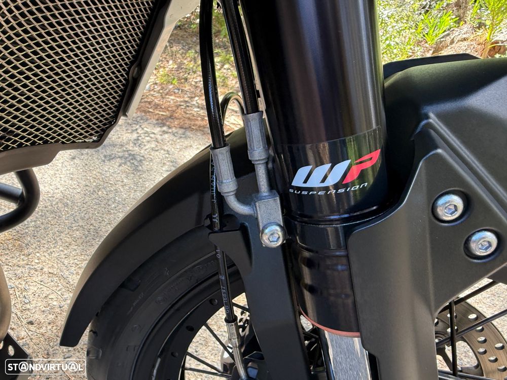 Triumph Tiger Xca 1200 - 28