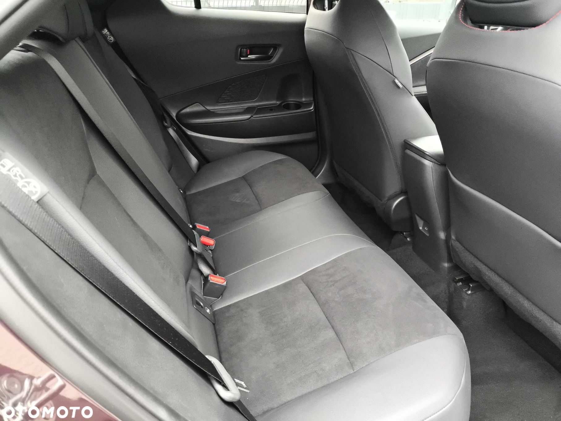 Toyota C-HR 2.0 Hybrid Dynamic Force GR Sport AWD - 11