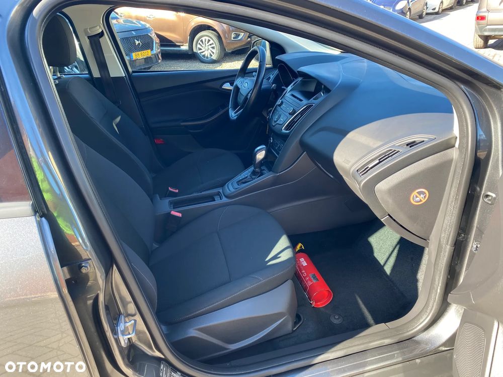 Ford Focus - 12