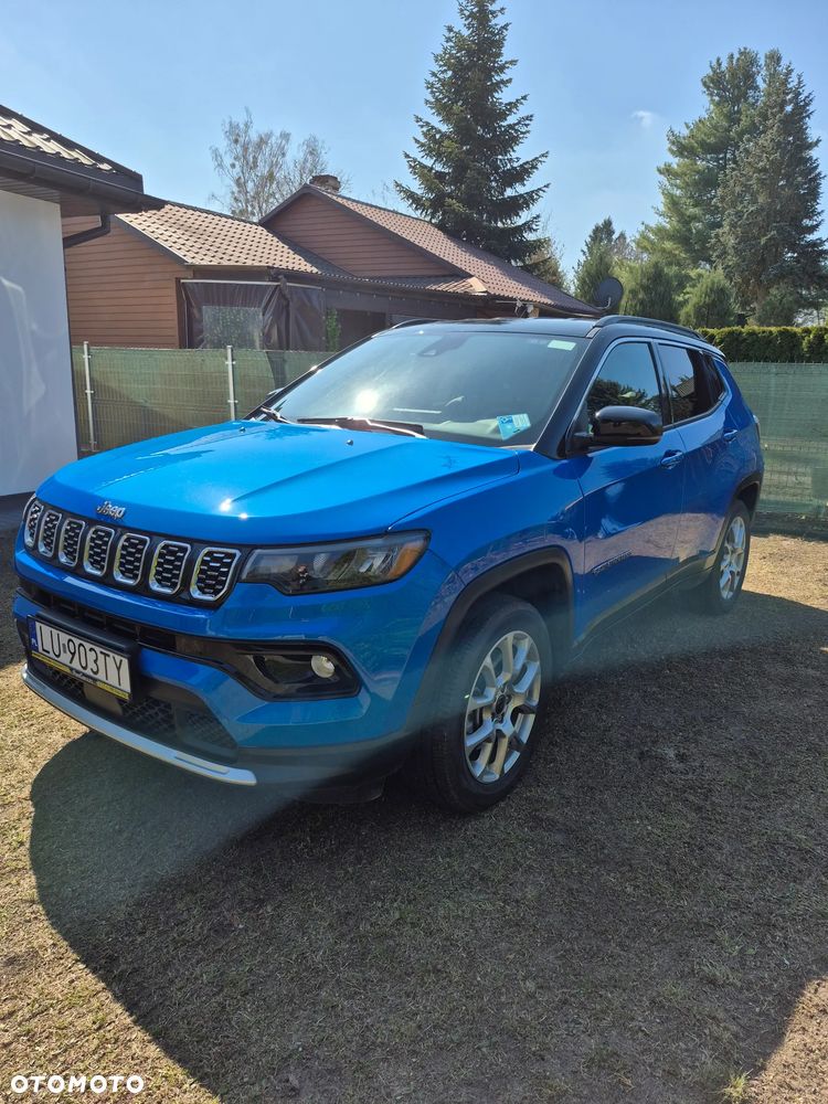 Jeep Compass - 28