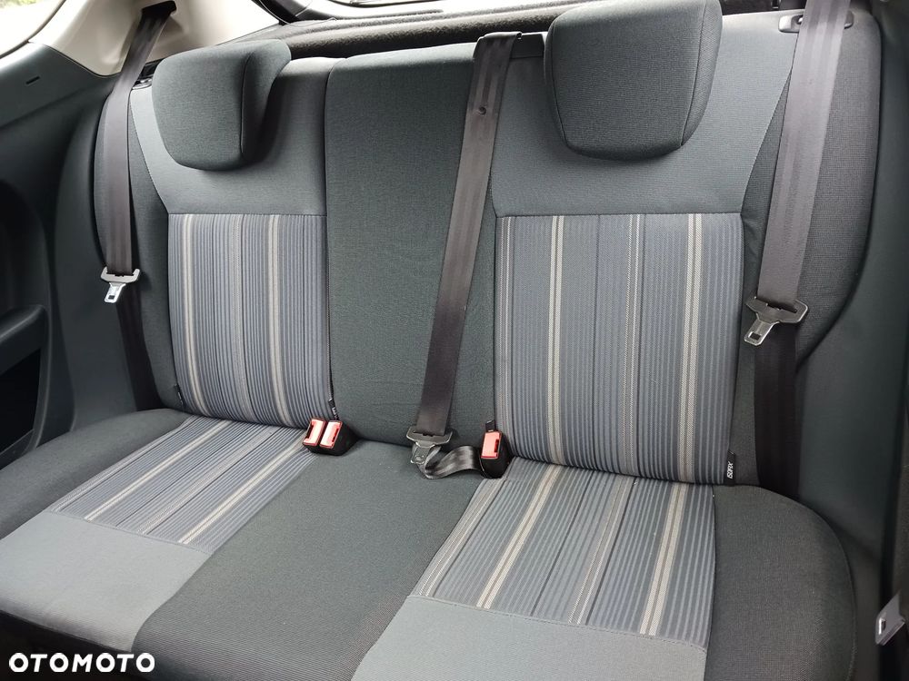 Ford Fiesta 1.25 Titanium - 11