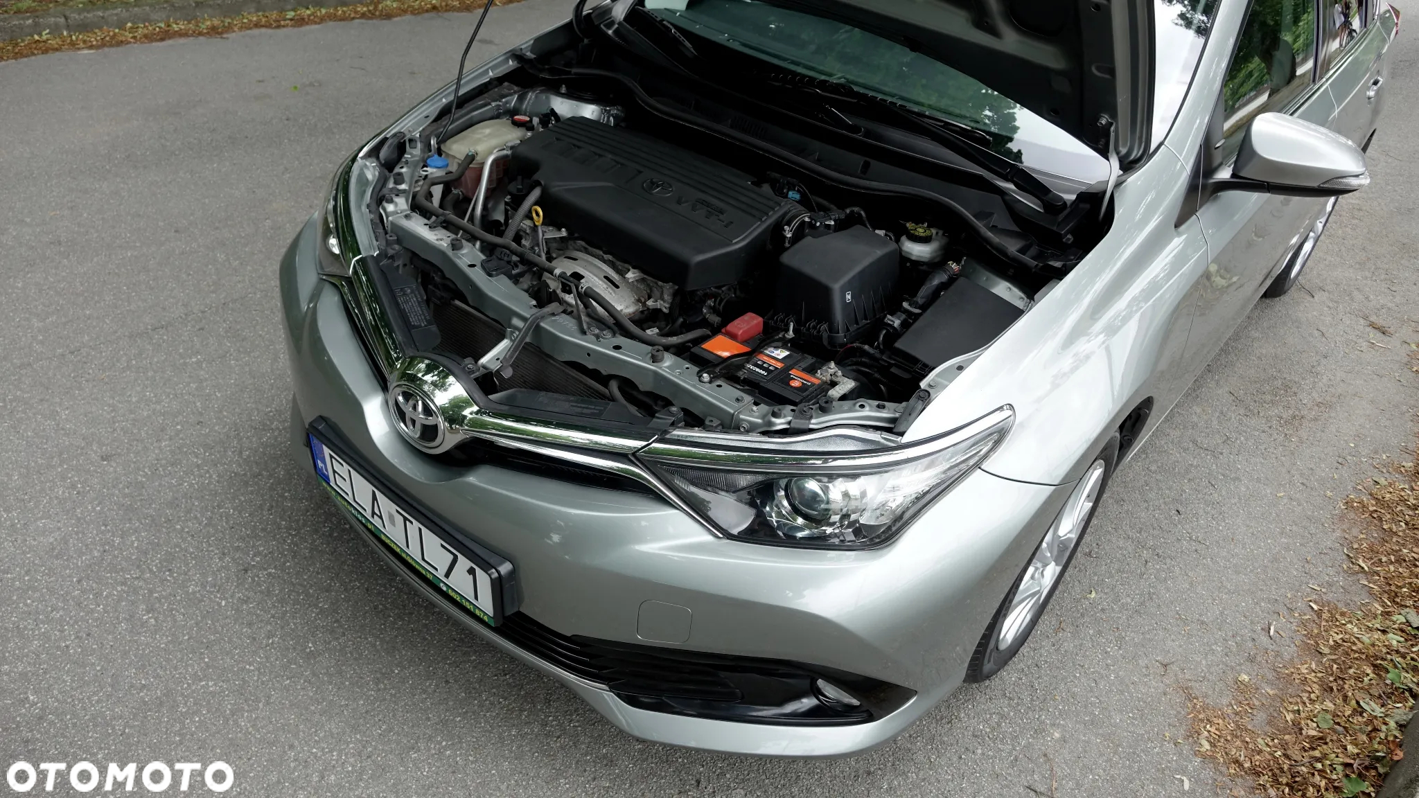 Toyota Auris 1.33 VVT-i Comfort - 24