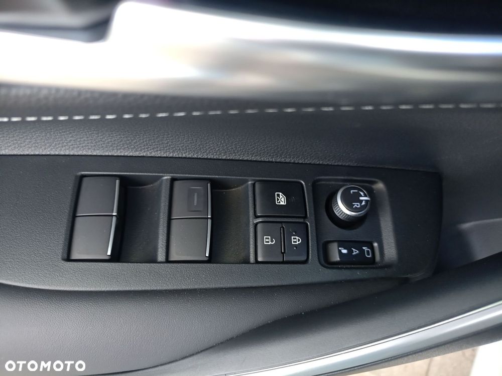 Toyota Corolla 1.8 Hybrid Style - 12