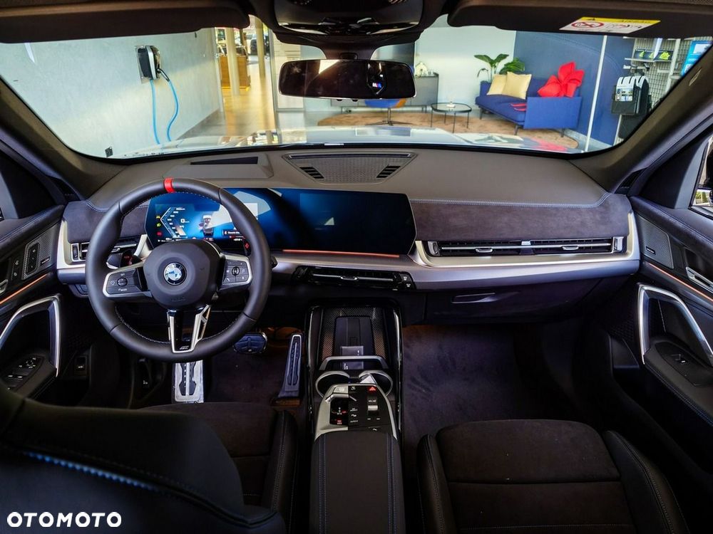 BMW X1 - 15