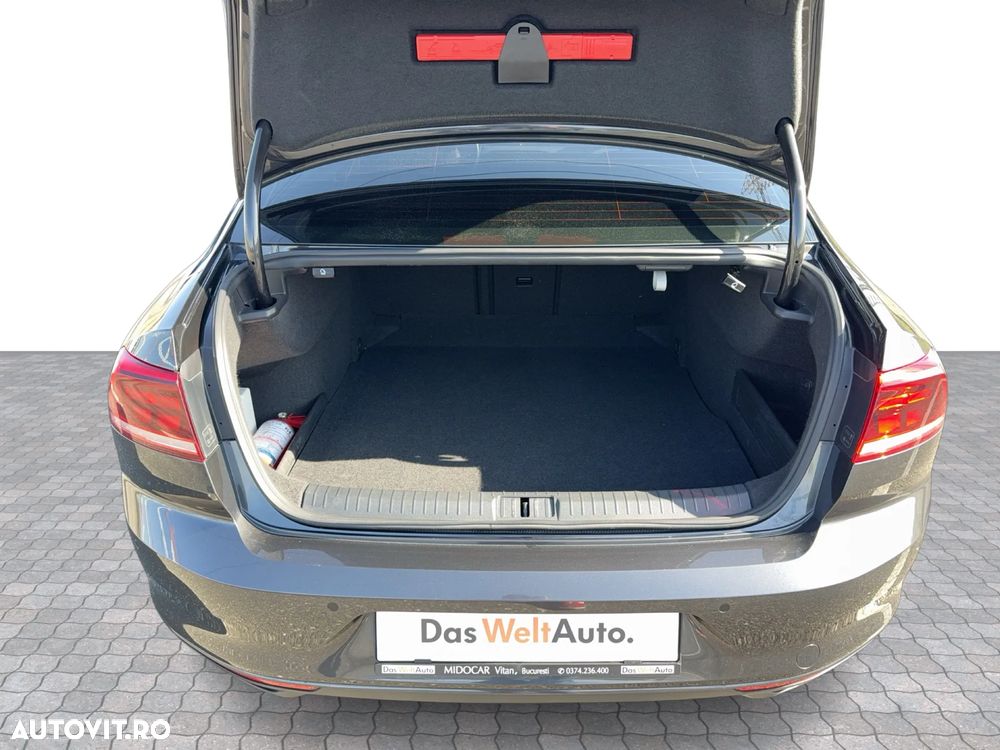 Volkswagen Passat 2.0 TDI DSG Comfortline - 13
