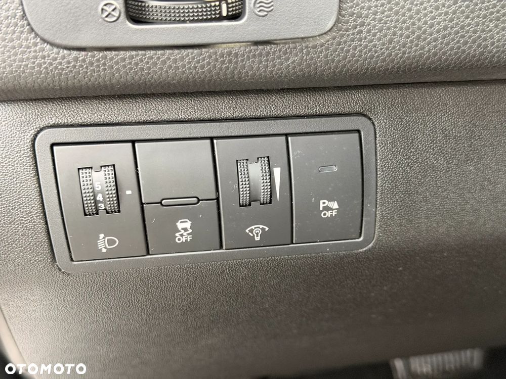 Kia Venga 1.6 CVVT Automatik Titanium Collection - 6