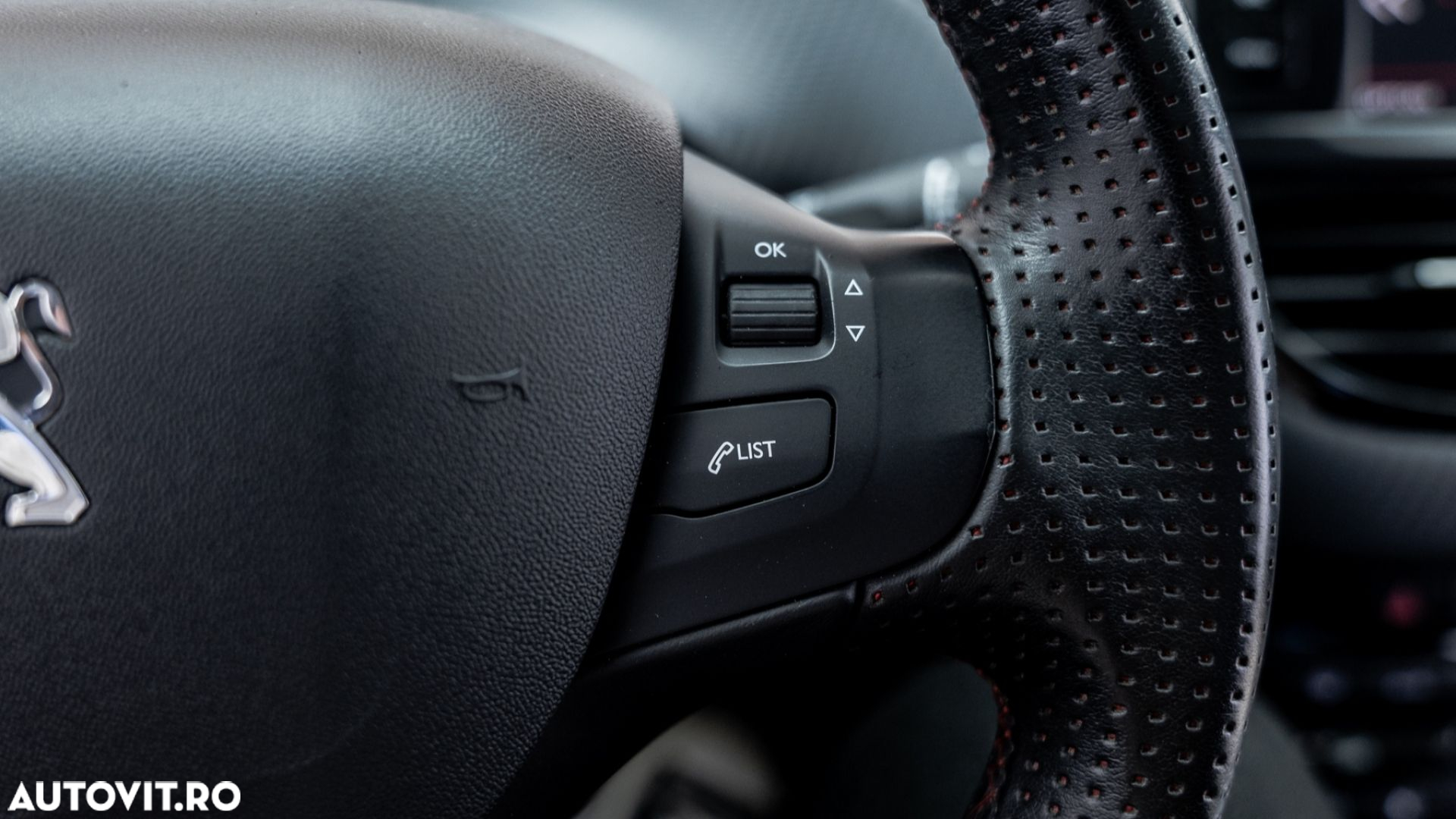 Peugeot 2008 BlueHDi FAP 120 STOP & START GT-Line Edition - 26