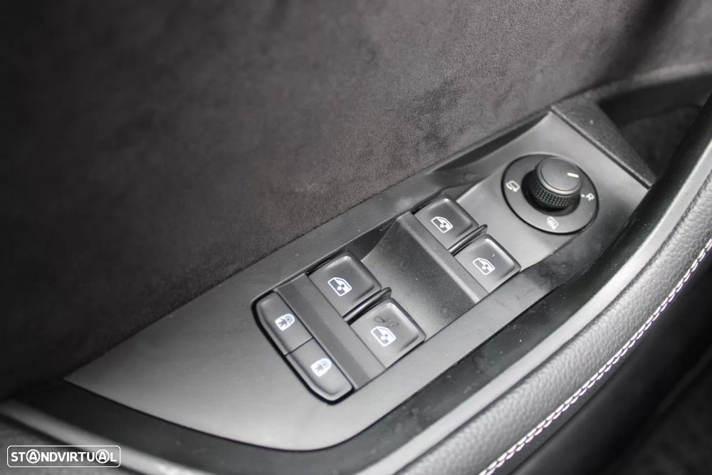 Skoda Superb 1.4 TSI iV Sportline DSG - 44